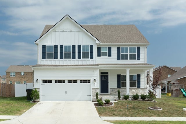 631 Wassil Dr, Gallatin