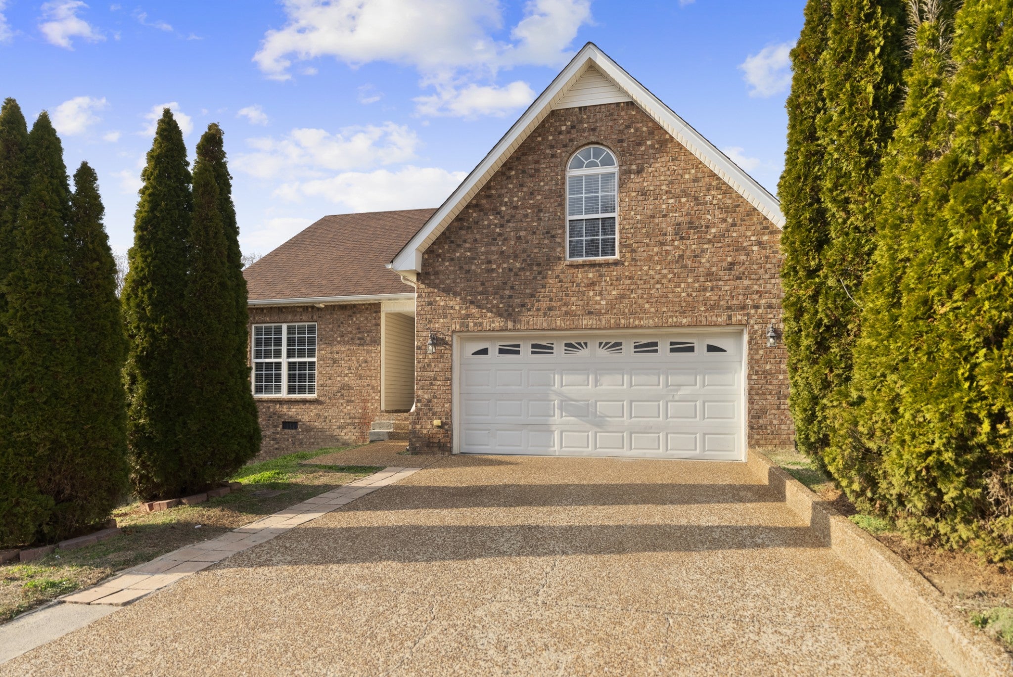 Photo of Listing #3067947