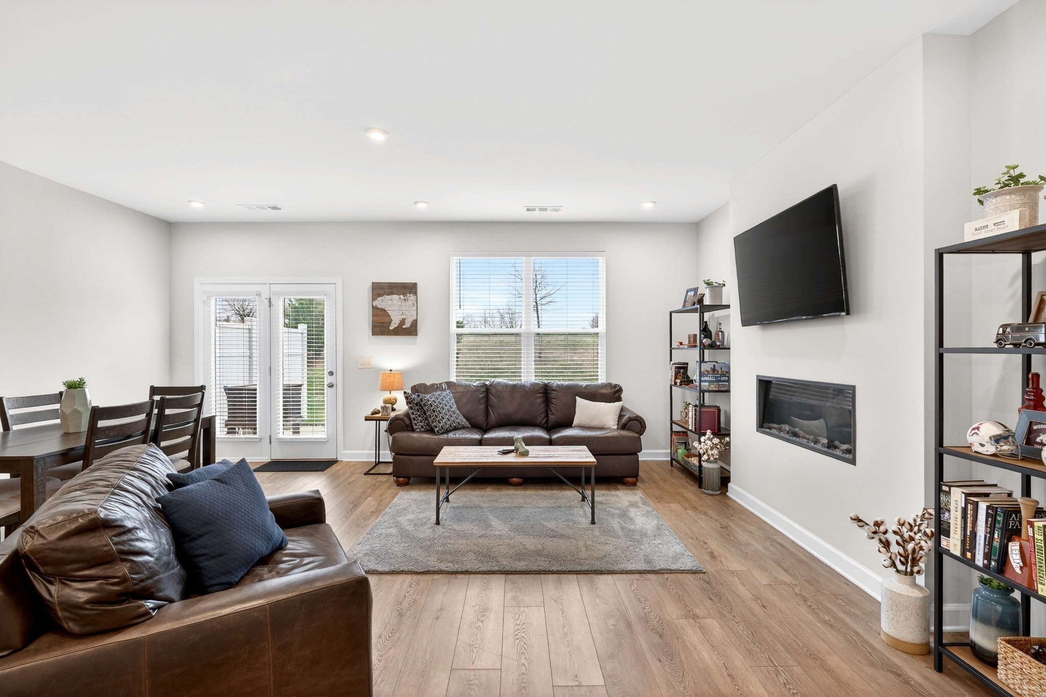 Photo of Listing #3068384