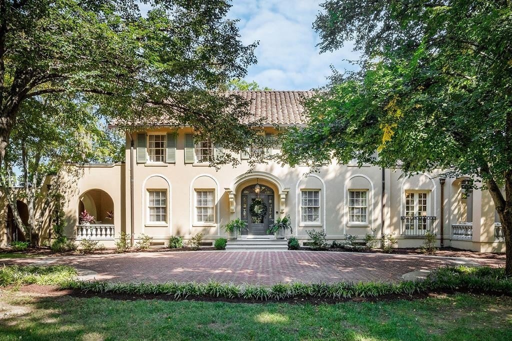 Photo of Listing #3068423