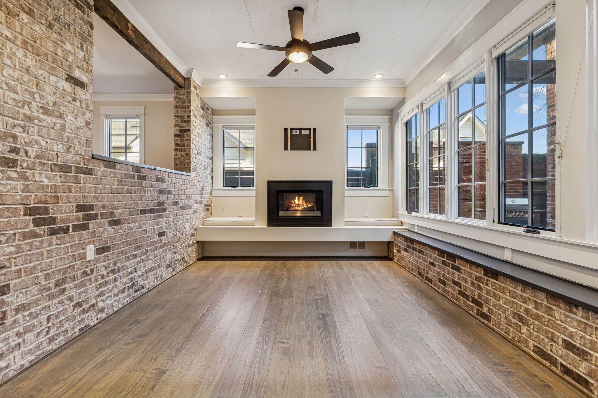 Photo of Listing #3068481