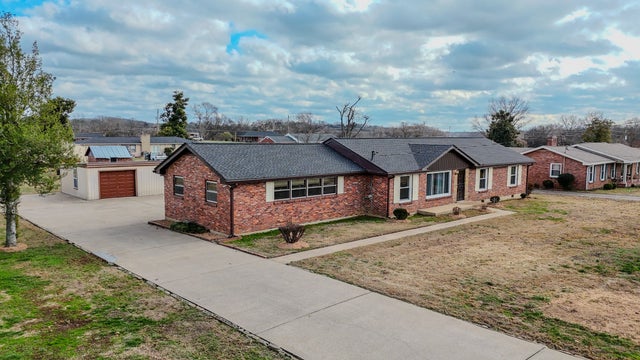 189 Clearview Cir, Hendersonville