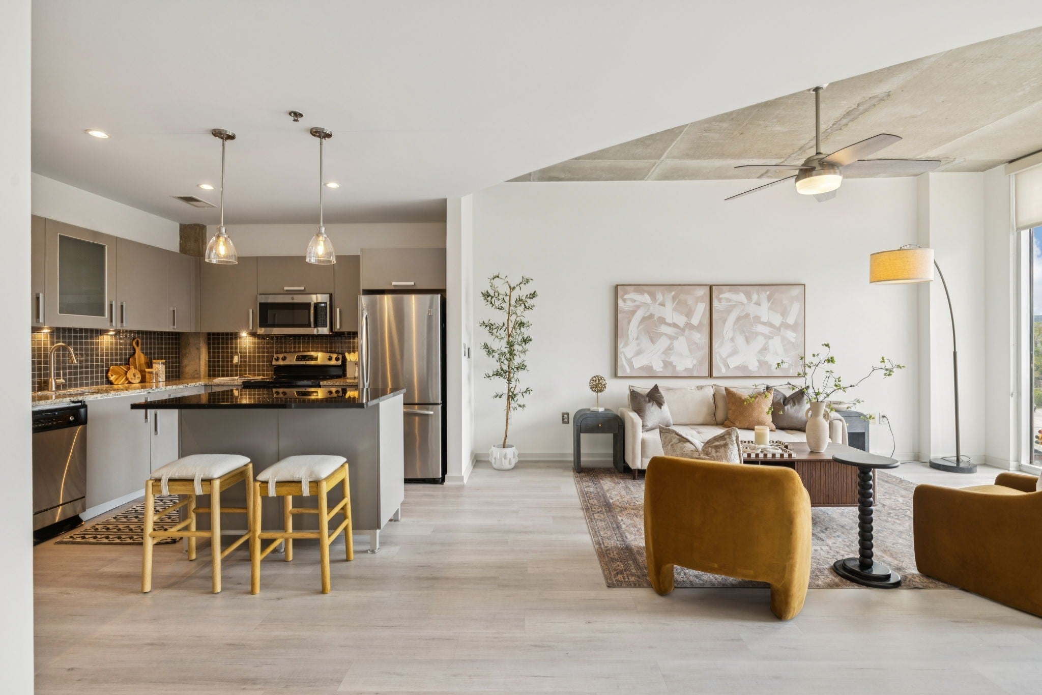 Photo of Listing #3068591