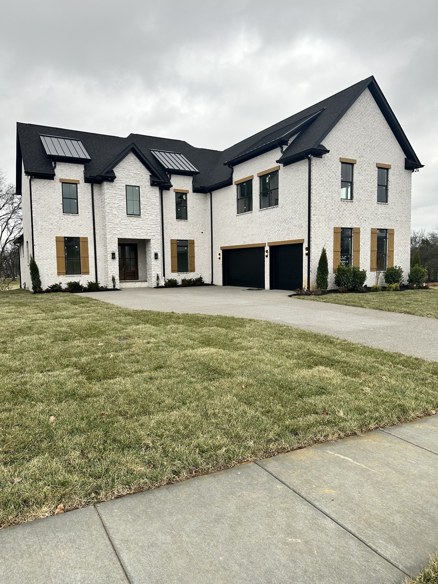 Photo of Listing #3068619