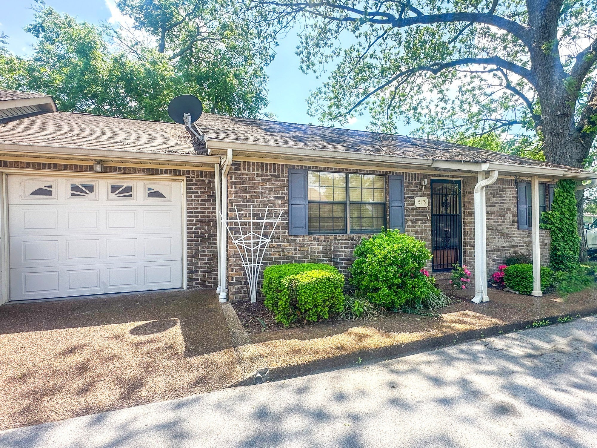 Photo of Listing #3069346