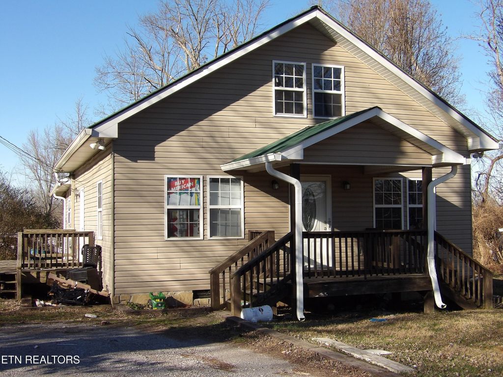 130 Hickory Lane, Crossville
