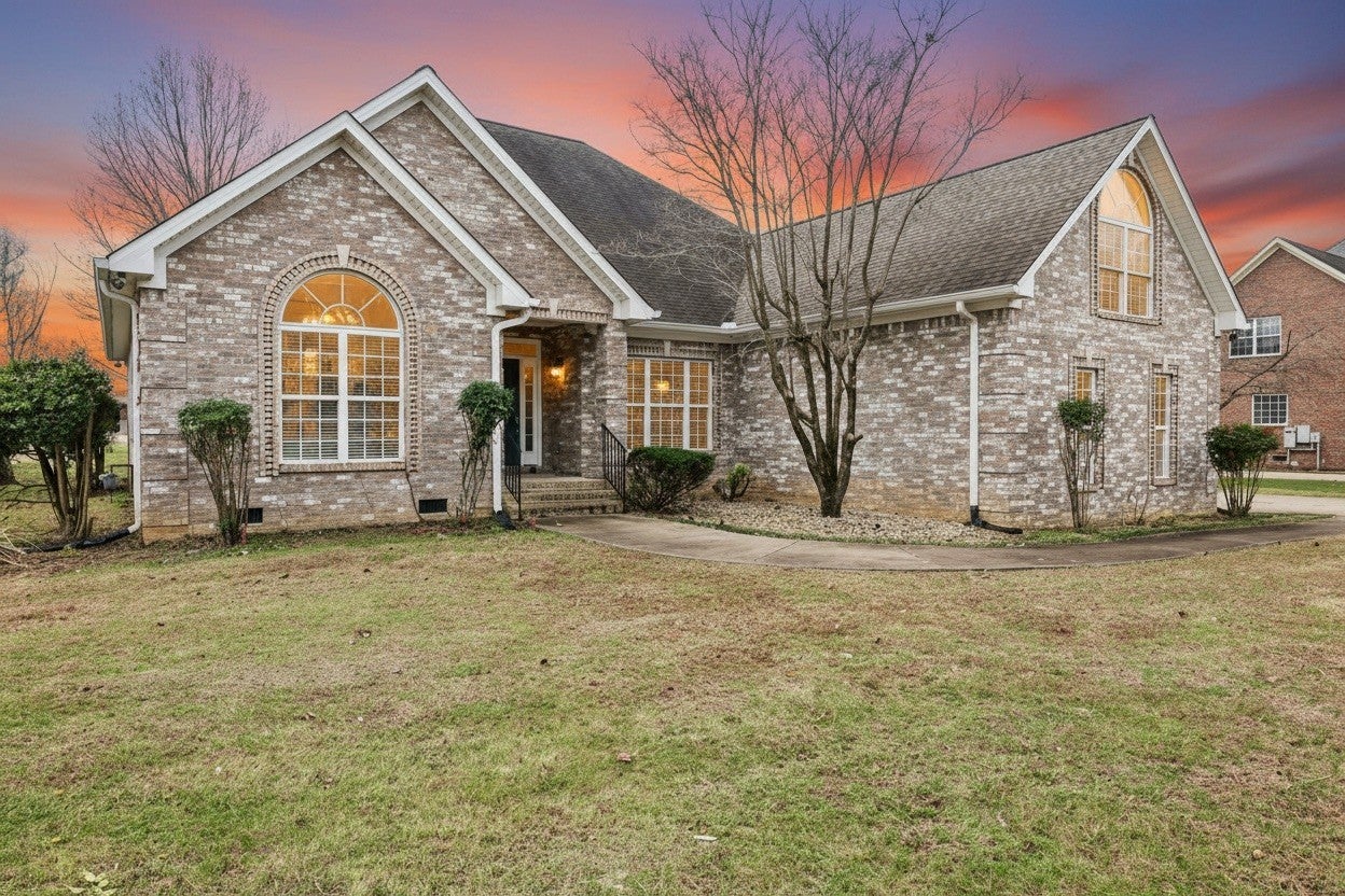 Photo of Listing #3069512