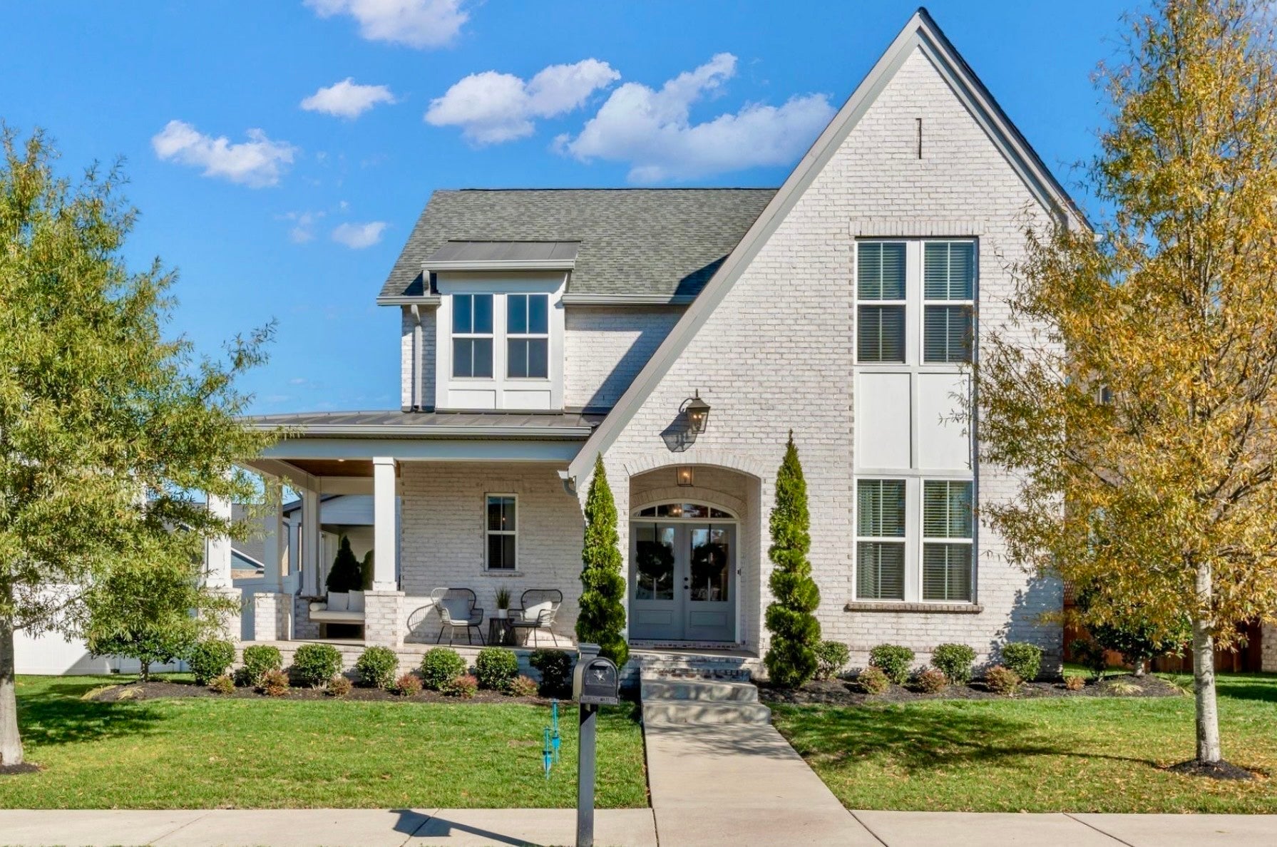 Photo of Listing #3069918