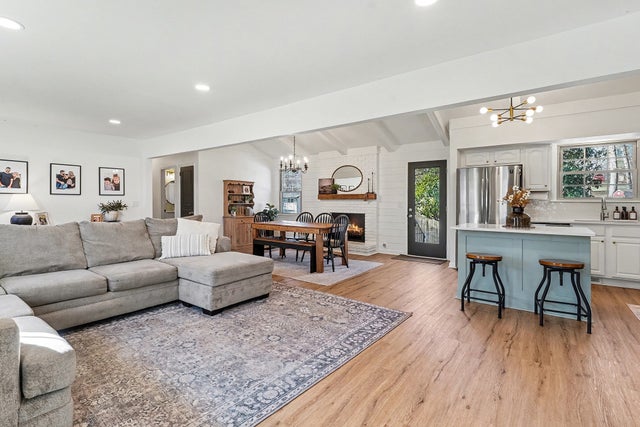 1022 Belmont Dr, Dickson