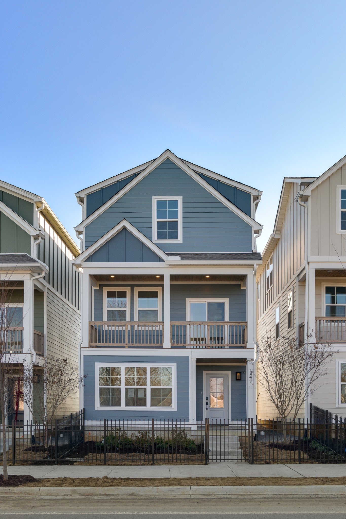 Photo of Listing #3069944