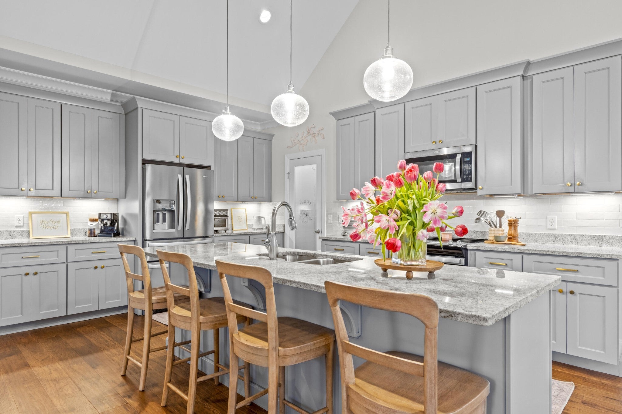 Photo of Listing #3070810