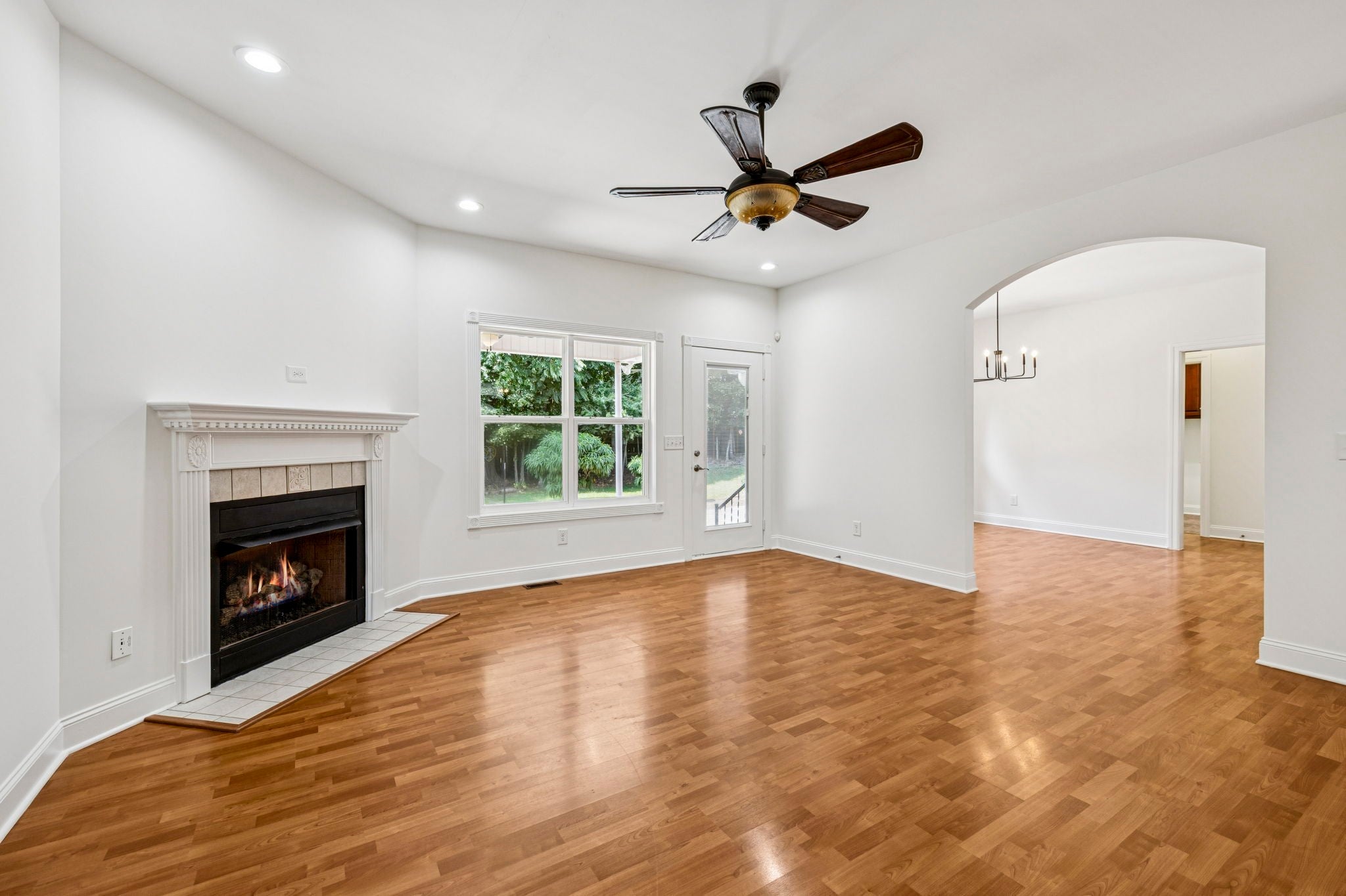 Photo of Listing #3070815