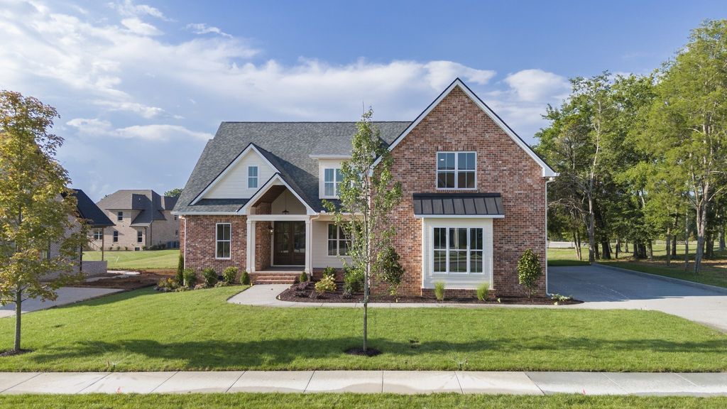 1107 Collin Dr, Lebanon