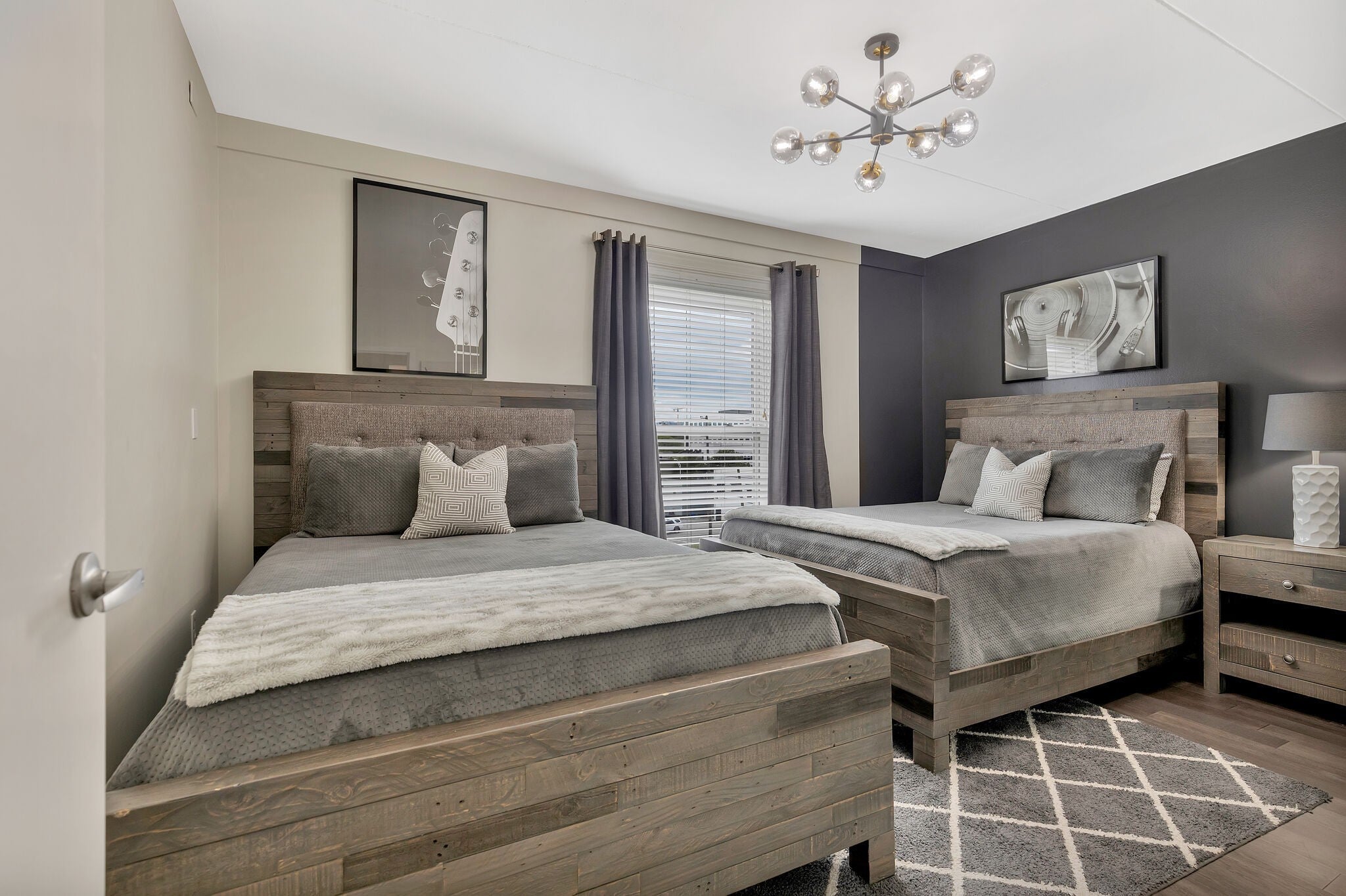 Photo of Listing #3070977