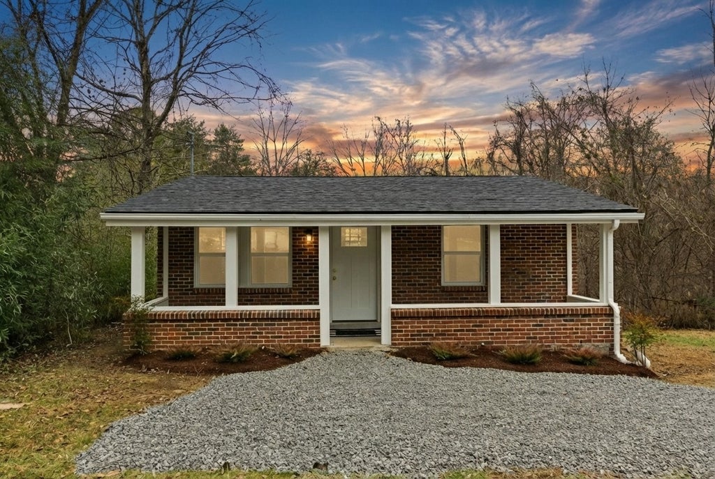 1067 Simms Heights Rd, Kingston Springs