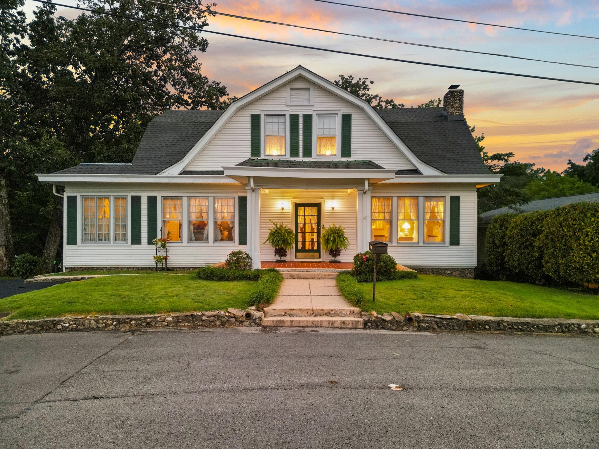 Photo of Listing #3071328