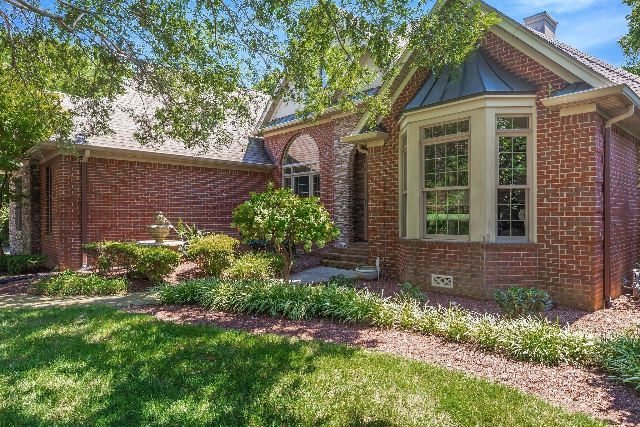 Photo of Listing #3071342