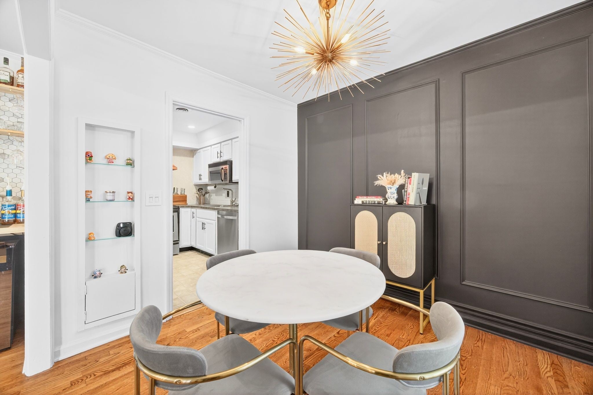 Photo of Listing #3071417