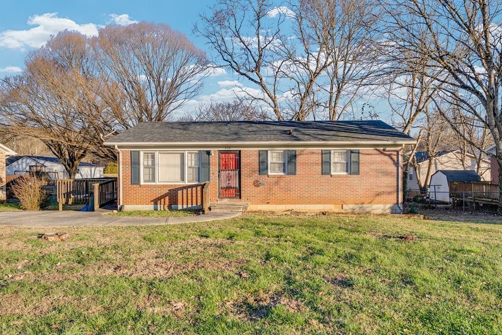 234 Virginia Ave, Sparta