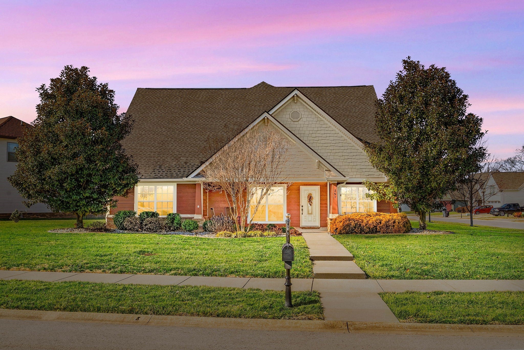 Photo of Listing #3071697