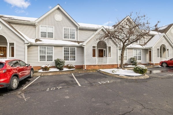 Photo of Listing #3071736