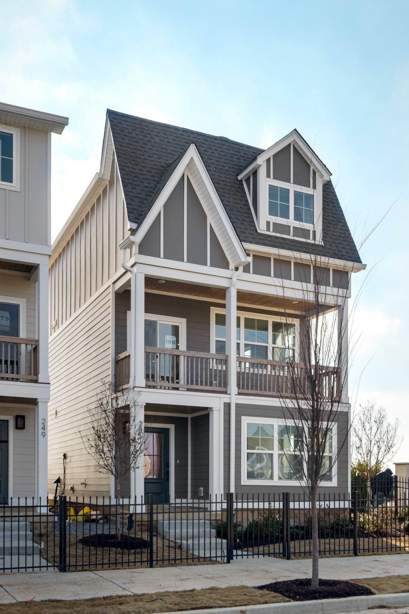 Photo of Listing #3071940