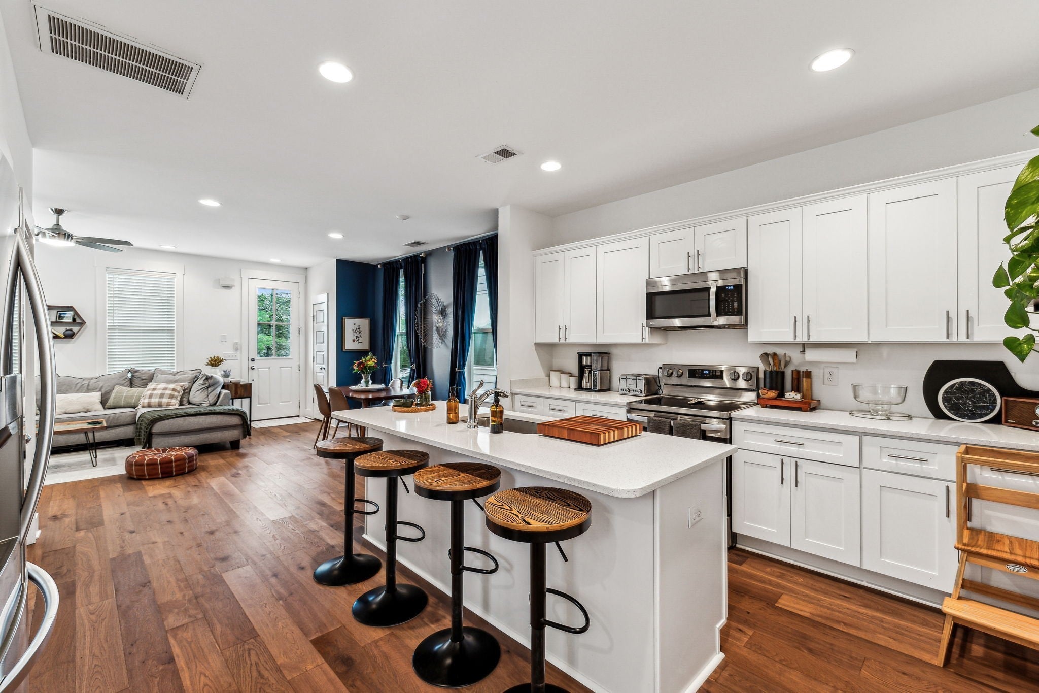 Photo of Listing #3072020