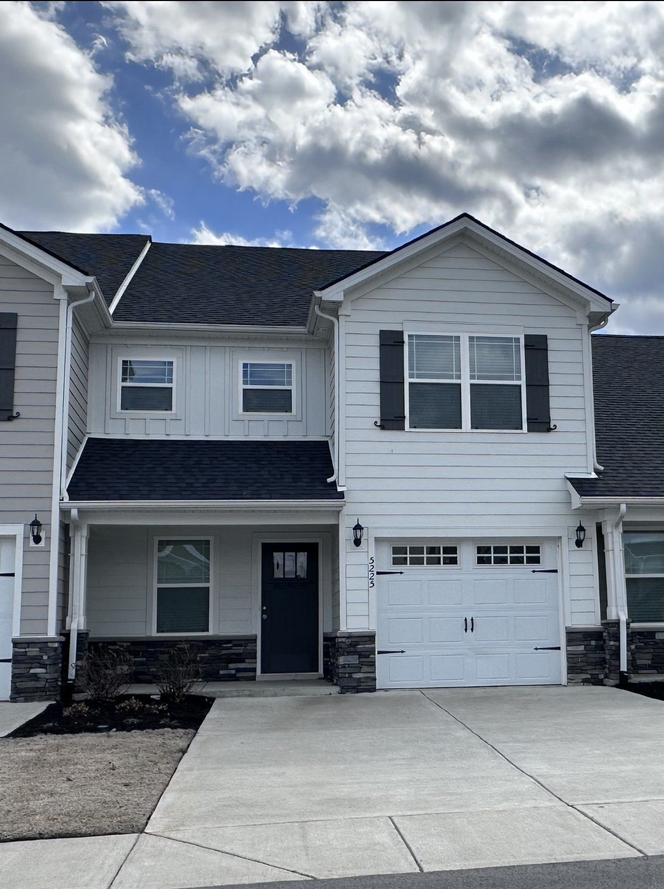 Photo of Listing #3072110