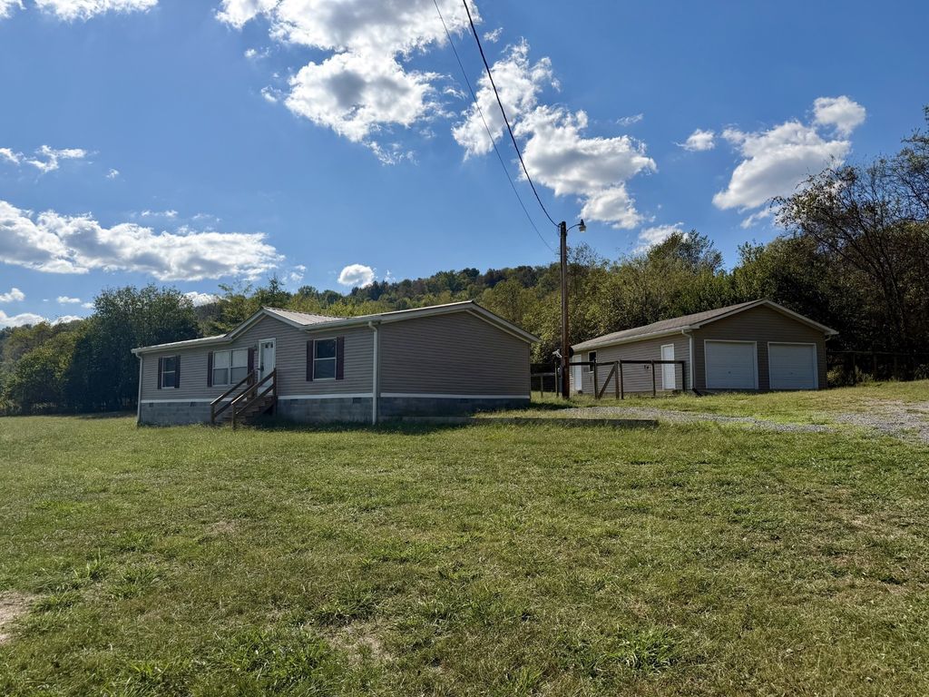 191 Buffalo Rd, Carthage