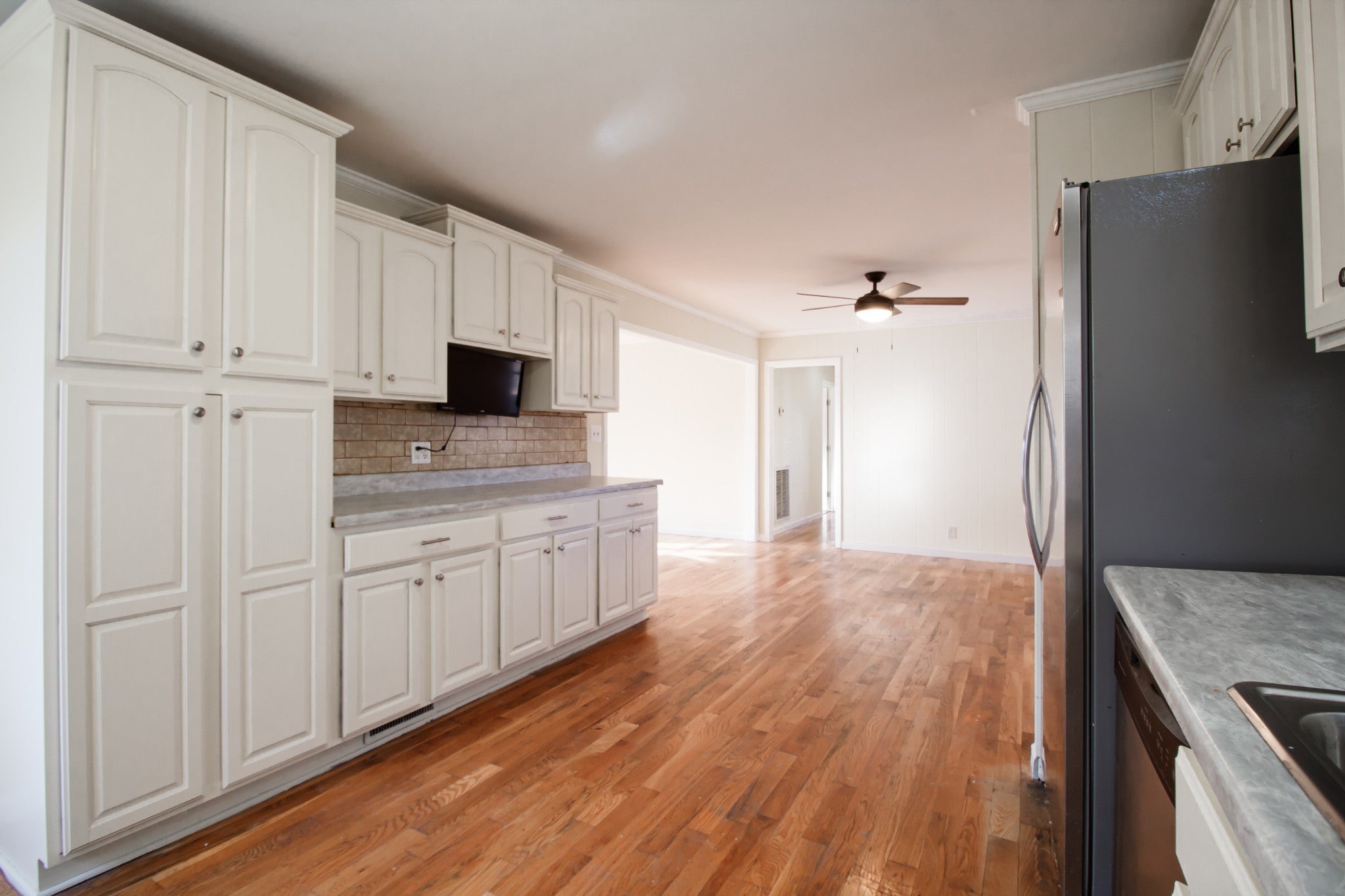 Photo of Listing #3072167