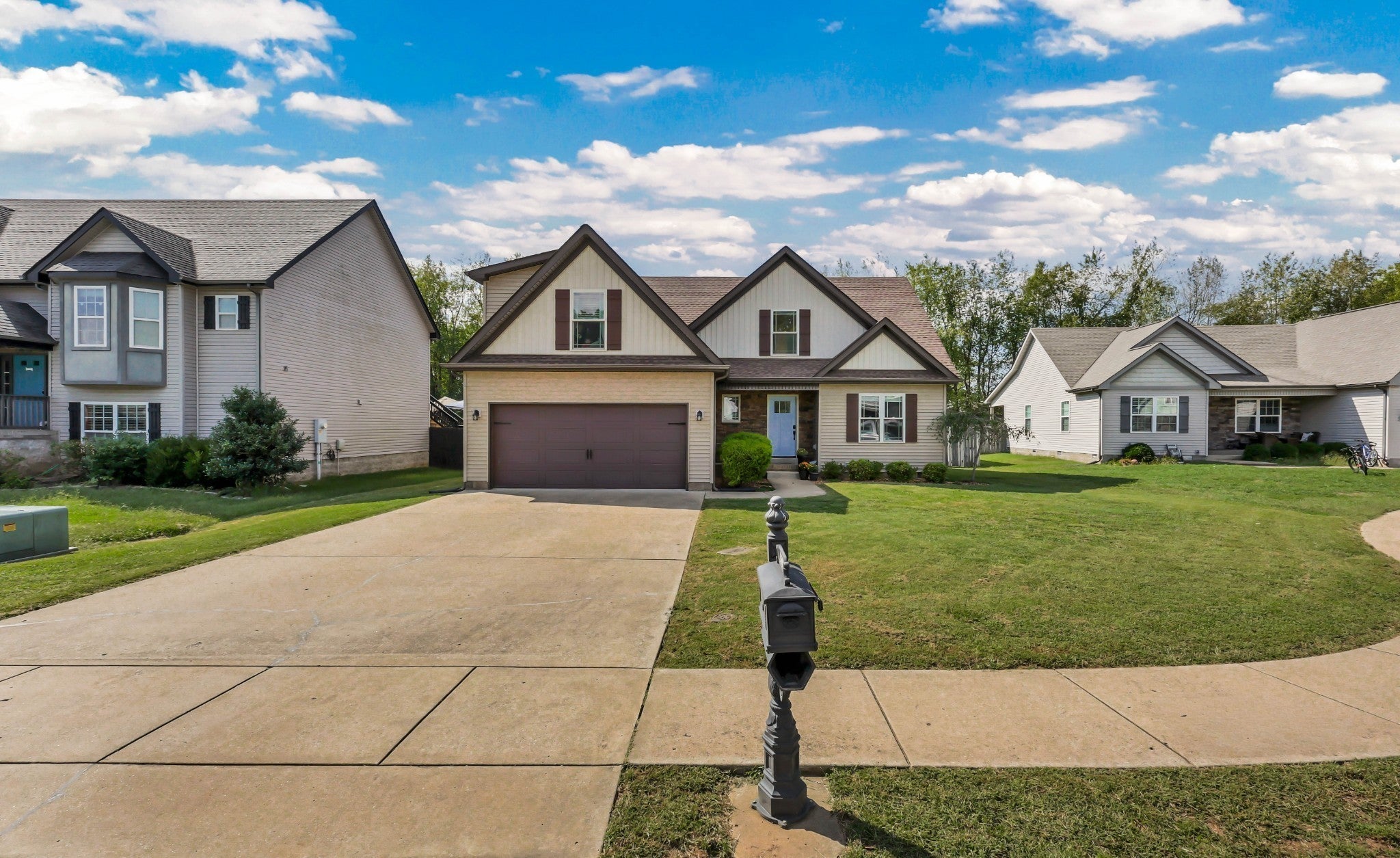 Photo of Listing #3072205