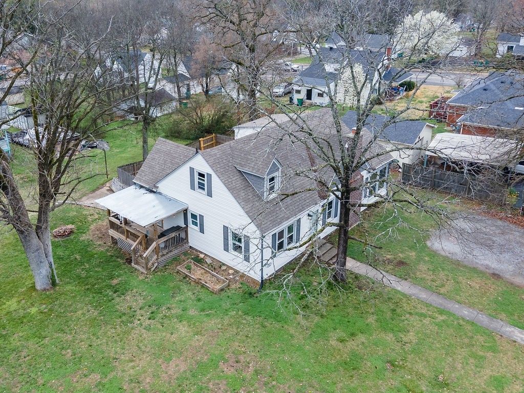 118 Boyette Ave, Lewisburg