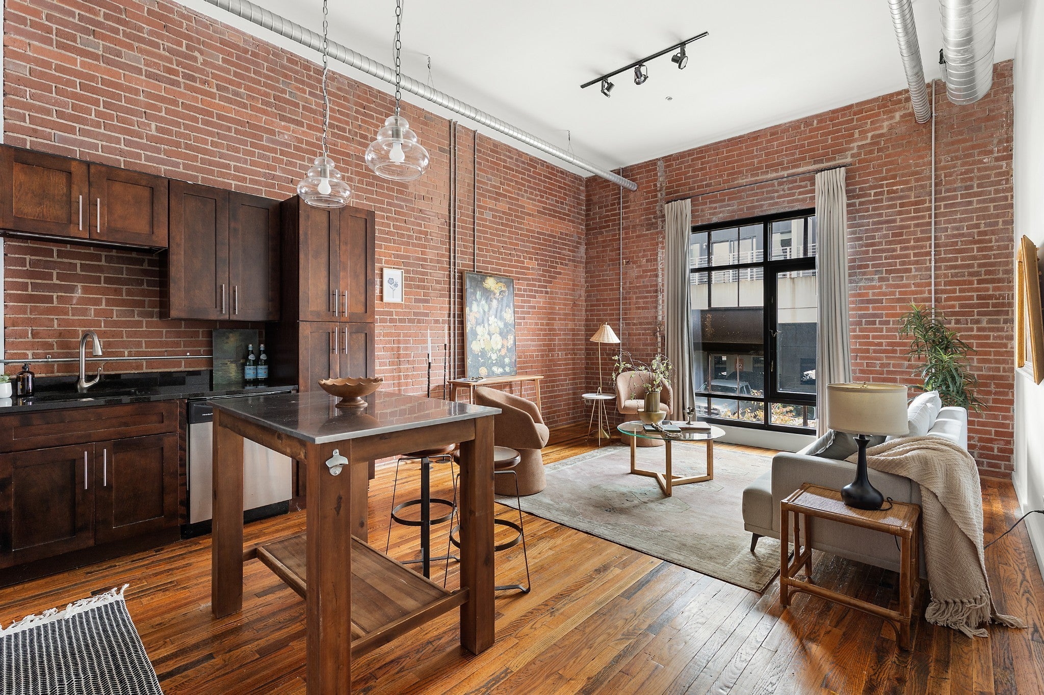 Photo of Listing #3072279