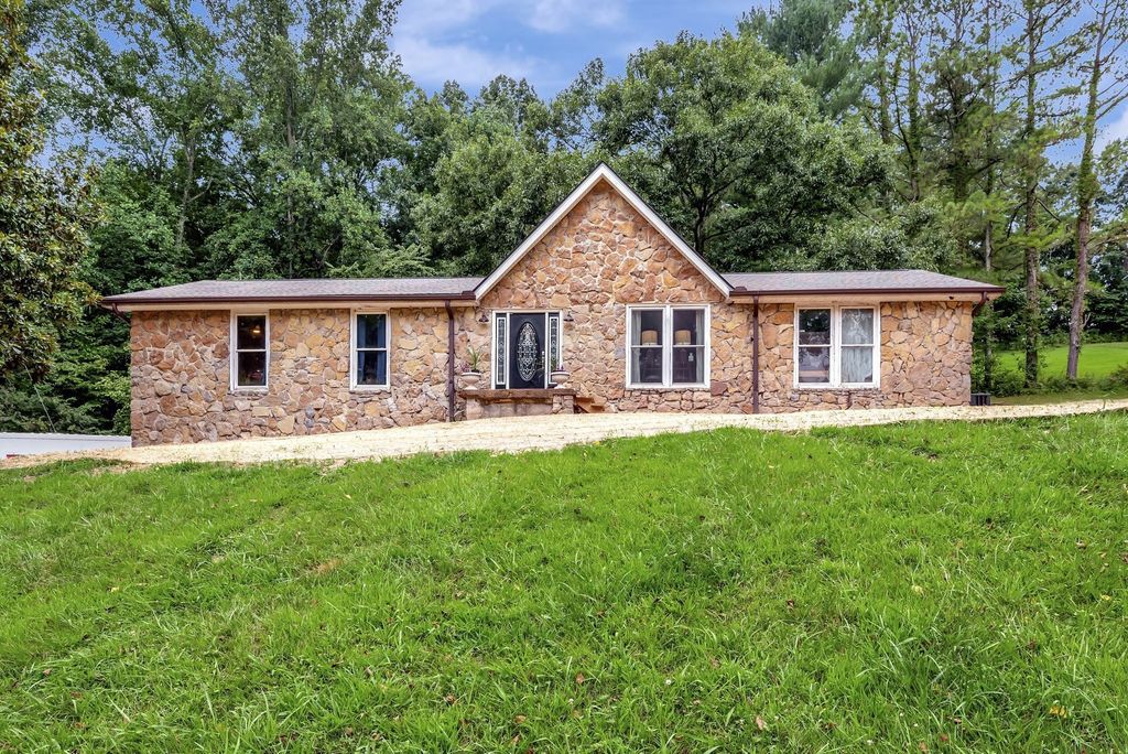 6125 Highway 41a, Pleasant View