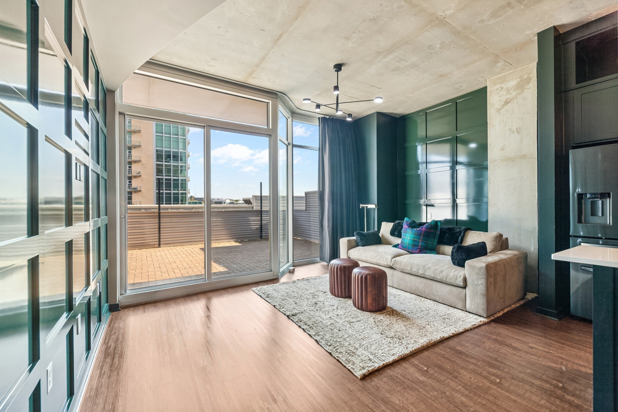 Photo of Listing #3072470