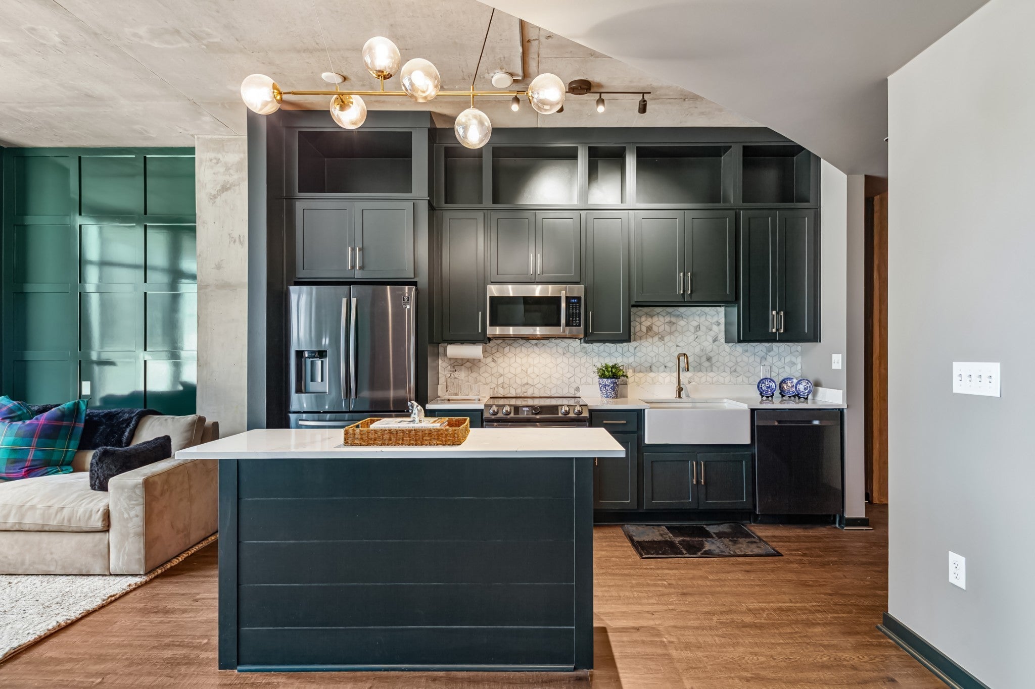 Photo of Listing #3072470