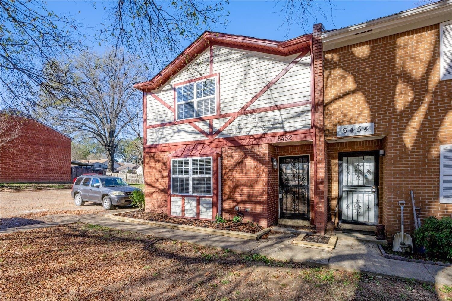 Photo of Listing #3072563