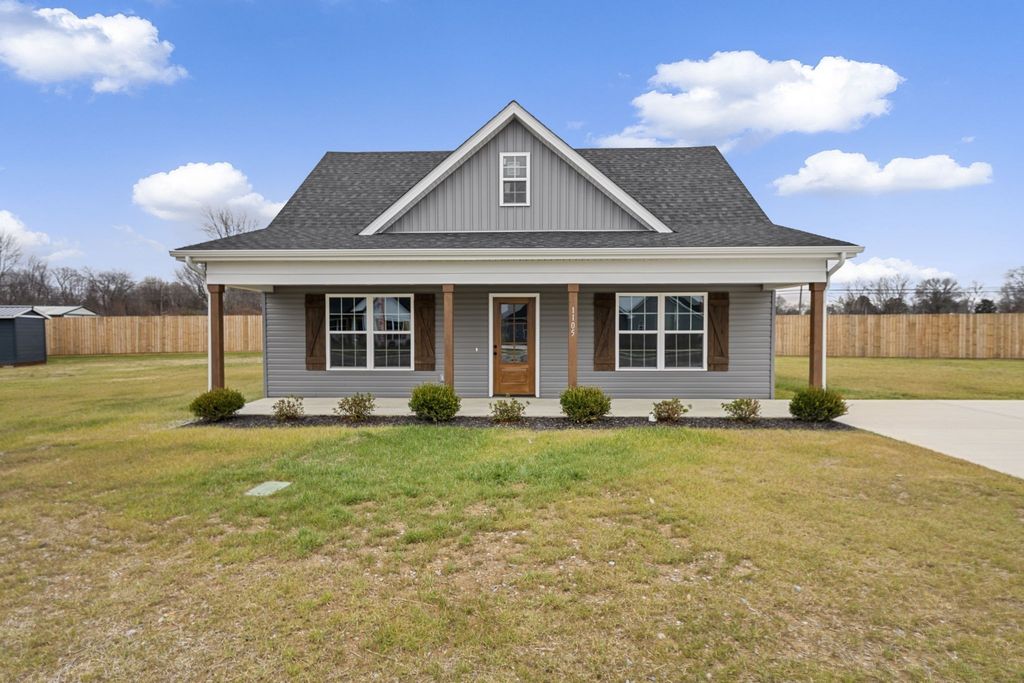 1105 Brook Court, Franklin