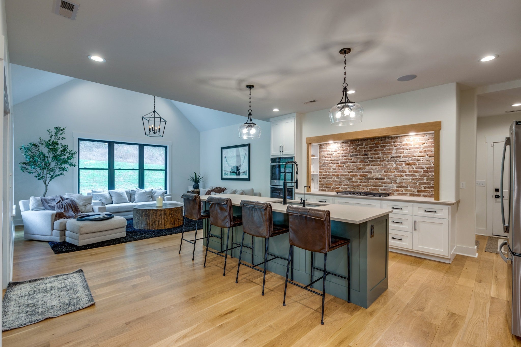 Photo of Listing #3072698