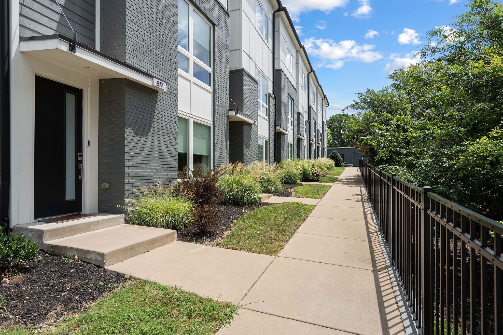 Photo of Listing #3072761