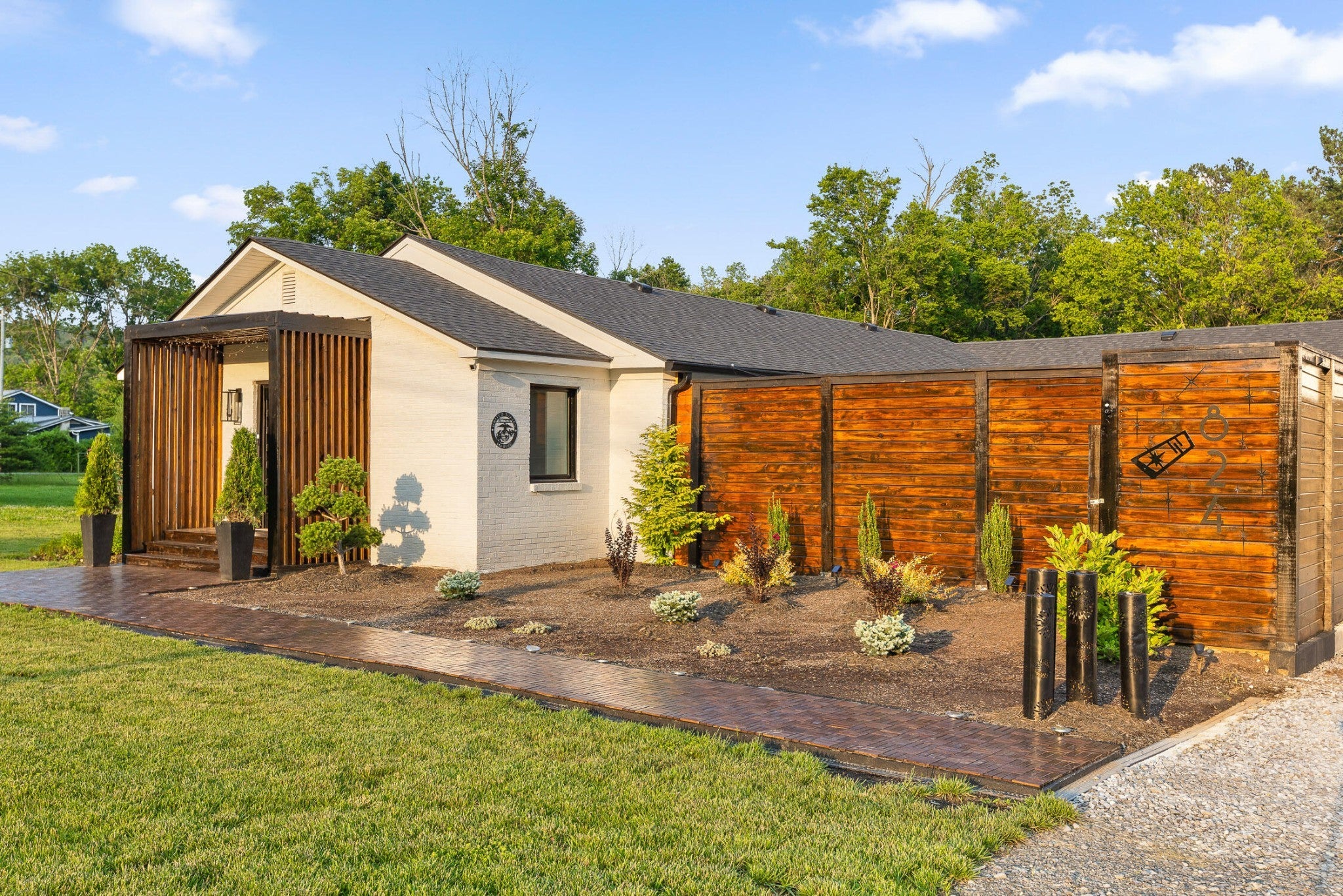 Photo of Listing #3073084