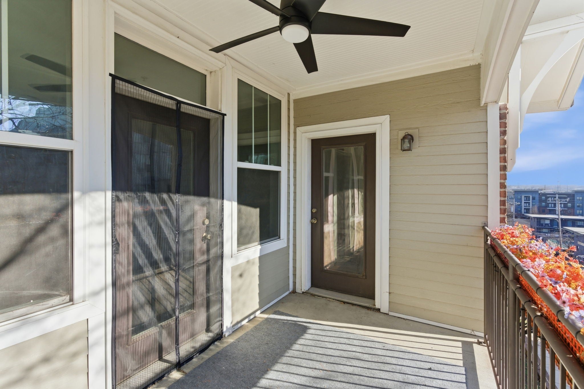 Photo of Listing #3073107