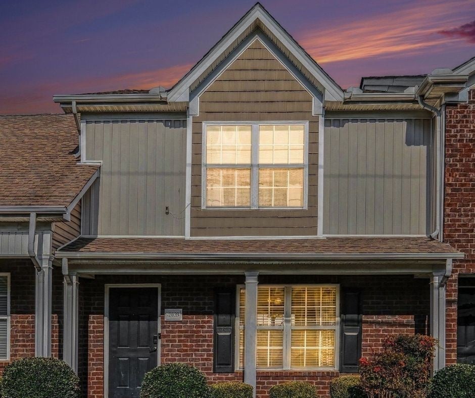 Residential Real Estate for sale in La Vergne, TN