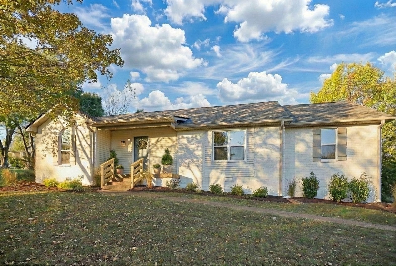 Photo of Listing #3073325