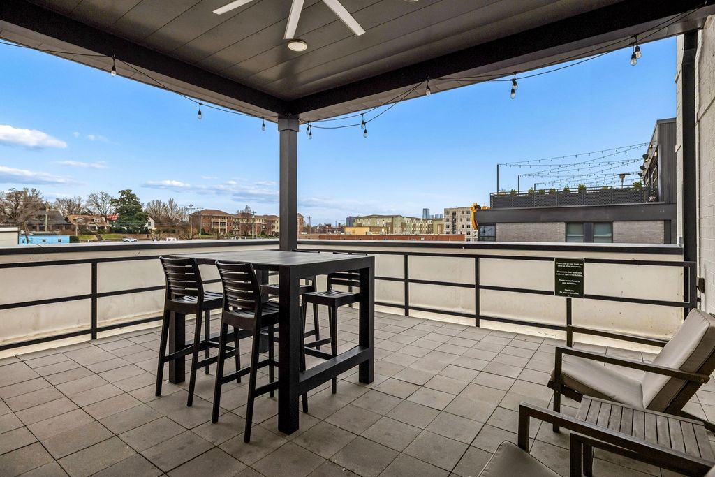 815 Main St 402, Nashville
