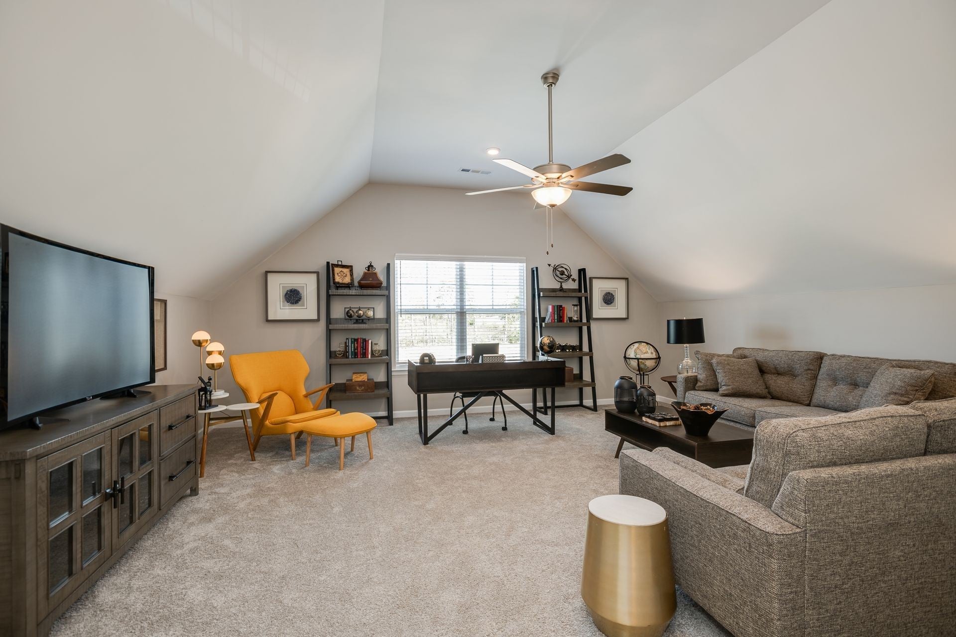 Photo of Listing #3073429