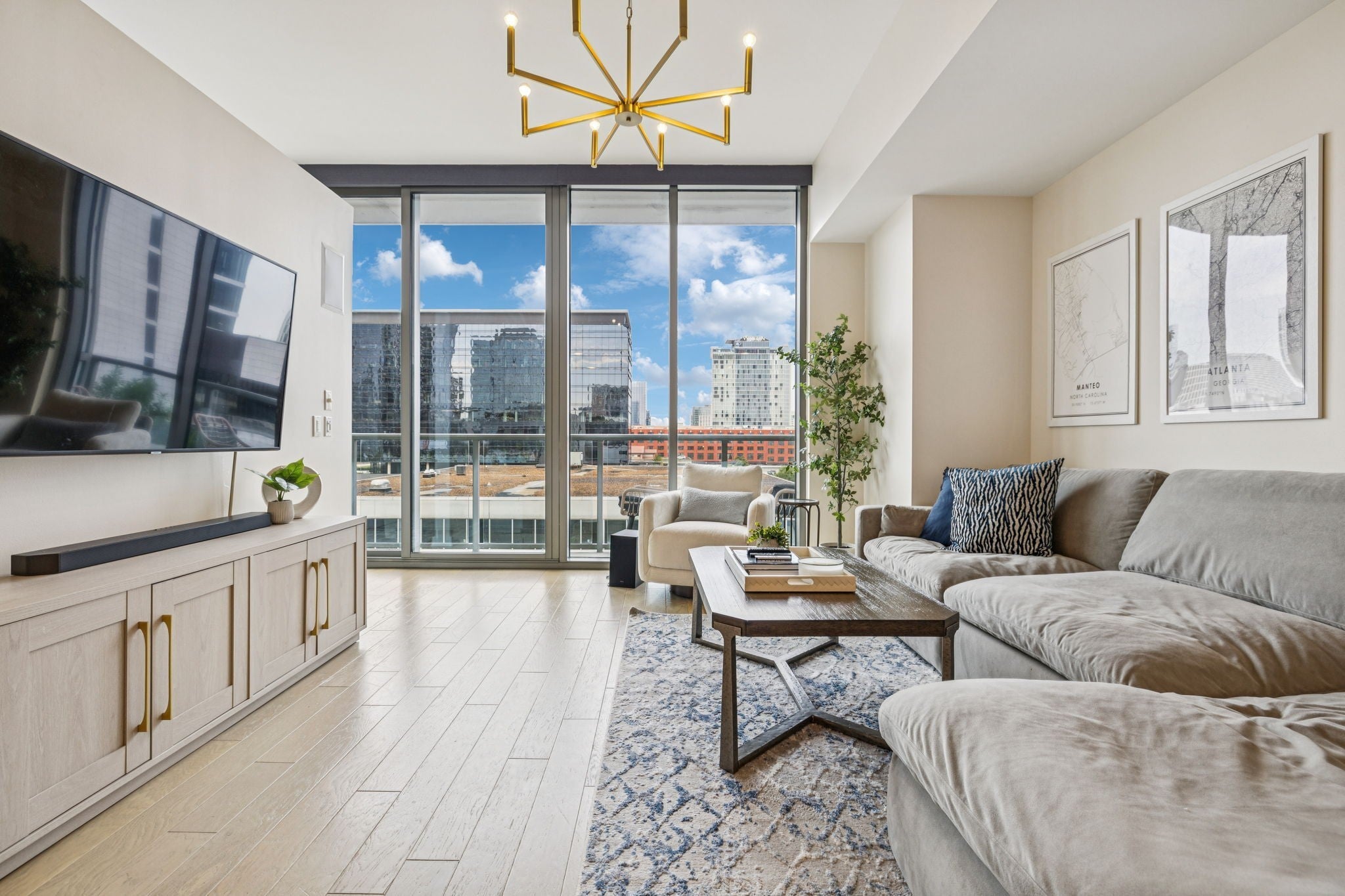 Photo of Listing #3073491