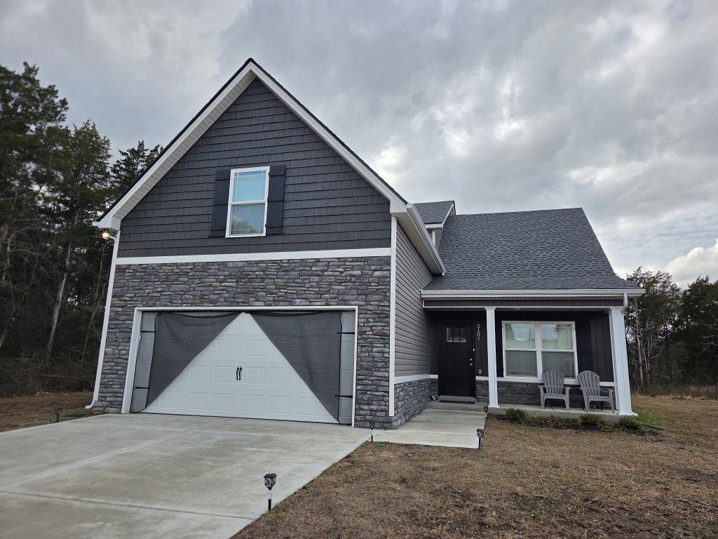 2101 Red Barn Road, Christiana