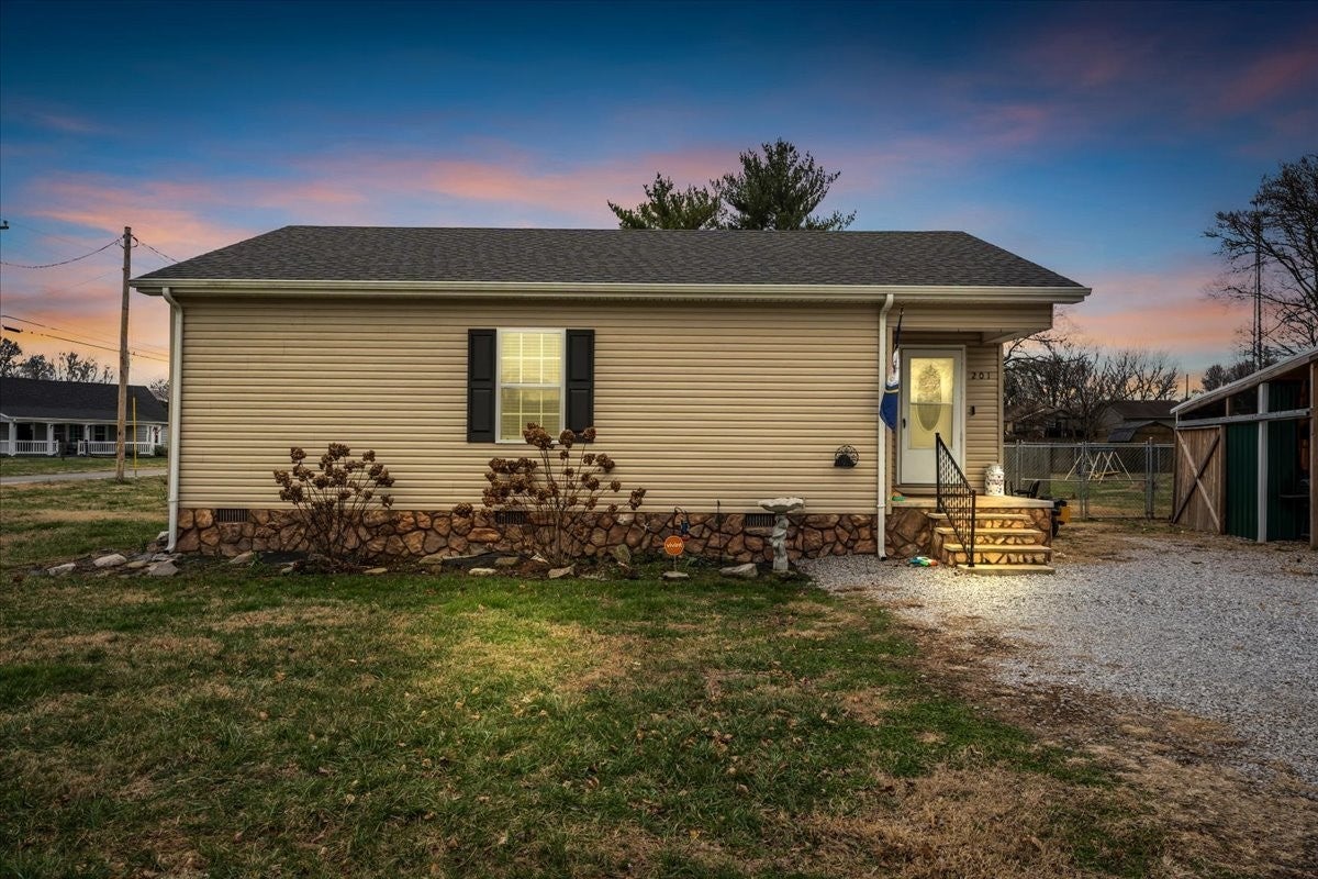 Photo of Listing #3073562