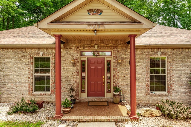 6513 N Mount Pleasant Rd, Greenbrier